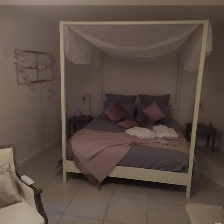 Guest house Au Temps Des Amours *