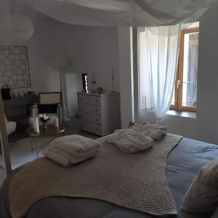 Guest house Au Temps Des Amours *